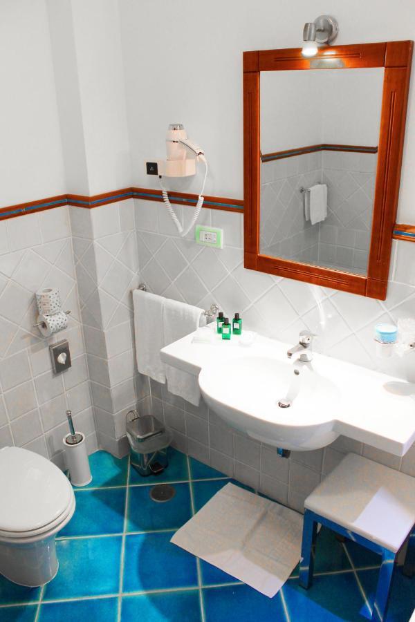 Hotel Pisacane Сапри Экстерьер фото
