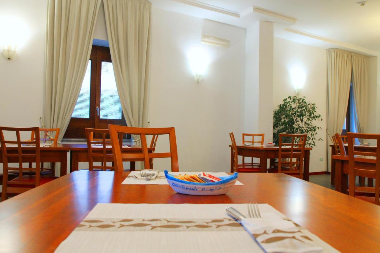 Hotel Pisacane Сапри Экстерьер фото